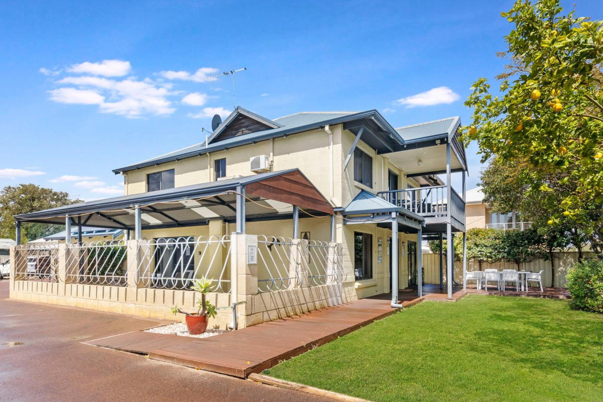 Observatory Guesthouse - Adults Only Busselton Esterno foto